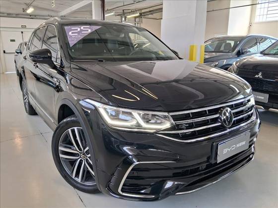 VOLKSWAGEN TIGUAN 2.0 300 TSI GASOLINA ALLSPACE R-LINE AUTOMÁTICO VOLKSWAGEN TIGUAN 2.0 300 TSI GASOLINA ALLSPACE R-LINE AUTOMÁTICO